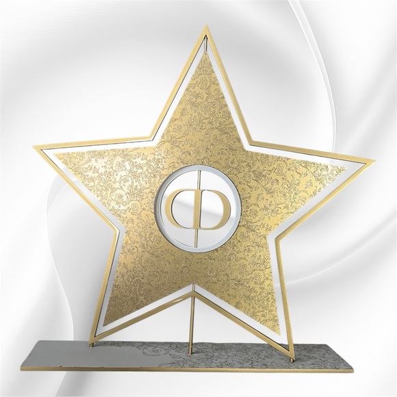 Dior Beauty Star Tabletop Accent / Centerpiece / Decor - Picture 1 of 12